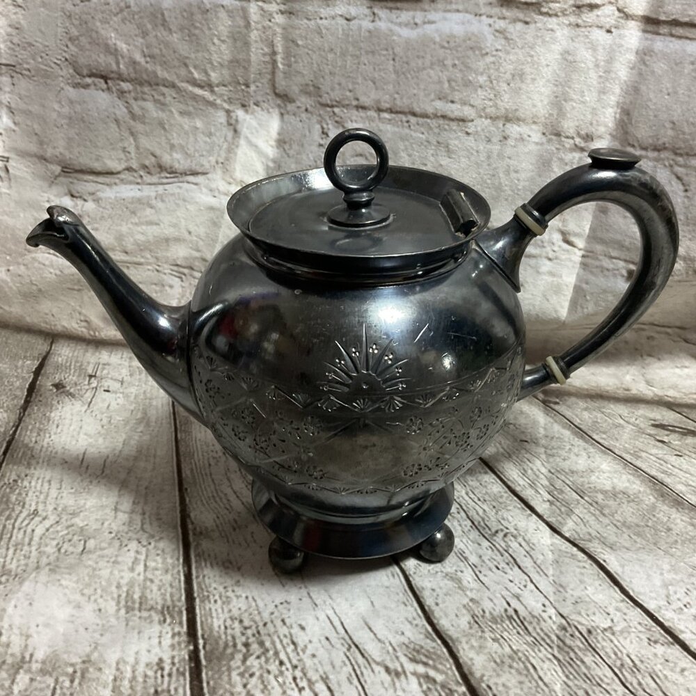 Antique Meriden Silver Plated Teapot Ornate Floral Engraving Hinged Lid Decor